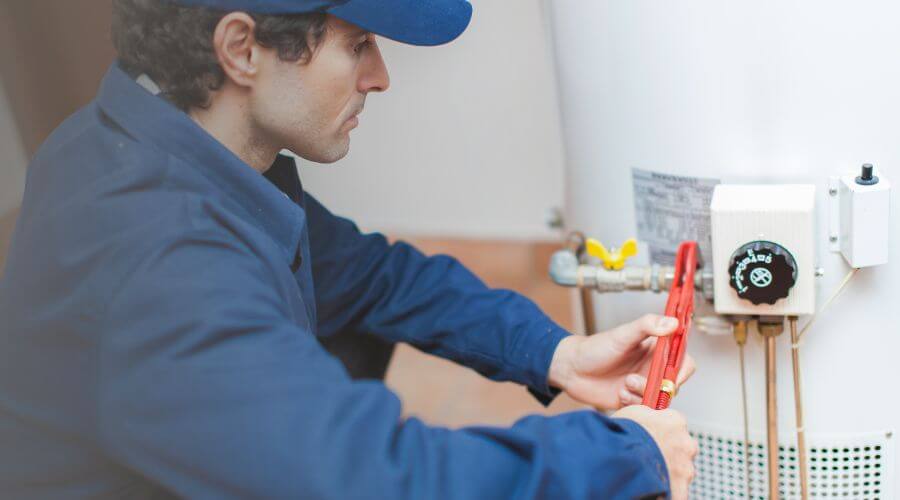 Professional water heater repair in Chatfield, TX